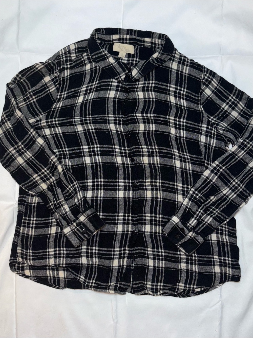 Olive & Oak Black and White Plaid Button-Down Shirt